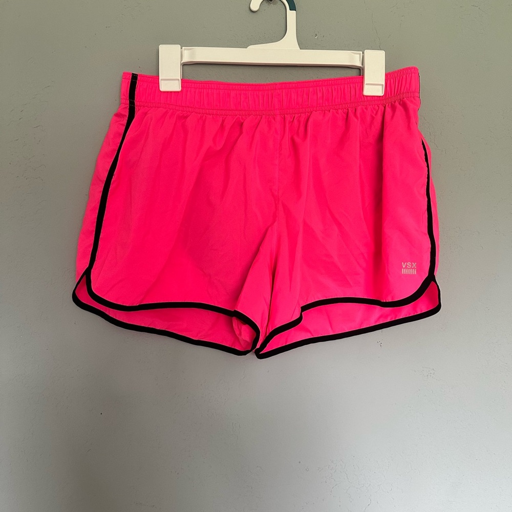 Victoria's Secret The Player Run Short neon pink Size L